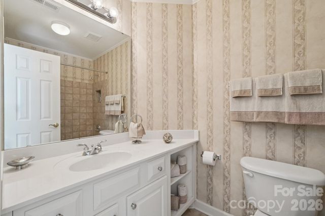 2321 Treymore Lane, Charlotte, NC 28262