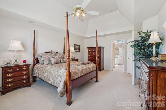 2321 Treymore Lane, Charlotte, NC 28262