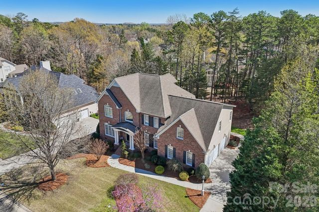 2321 Treymore Lane, Charlotte, NC 28262