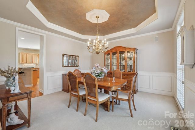 2321 Treymore Lane, Charlotte, NC 28262