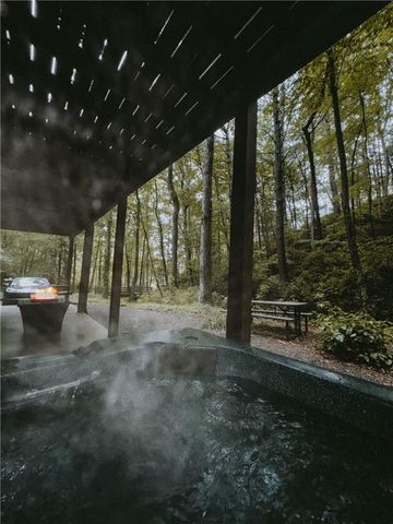 469 N Lake Drive, Ellijay, GA 30536