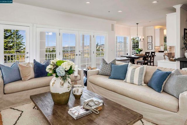 75 Donald Drive, Orinda, CA 94563