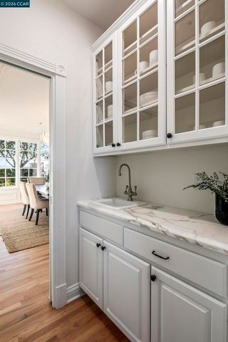 75 Donald Drive, Orinda, CA 94563