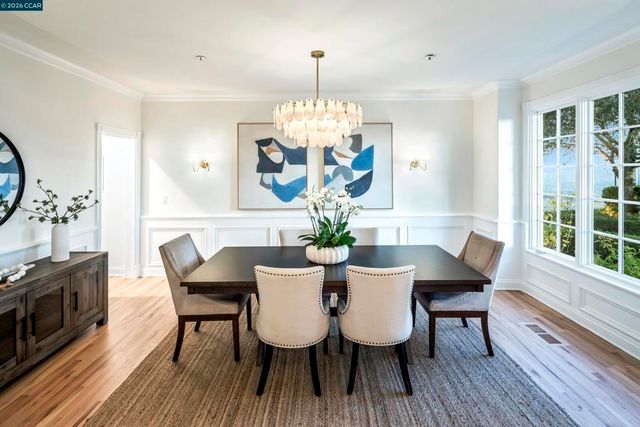 75 Donald Drive, Orinda, CA 94563