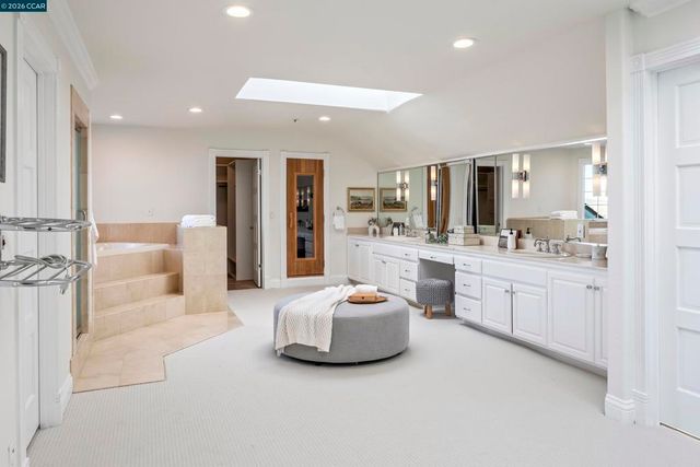 75 Donald Drive, Orinda, CA 94563