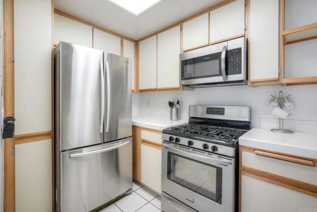 722 Buena Tierra Way 365, Oceanside, CA 92057