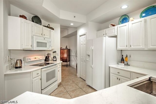 8385 Whisper Trace LN N104, Naples, FL 34114