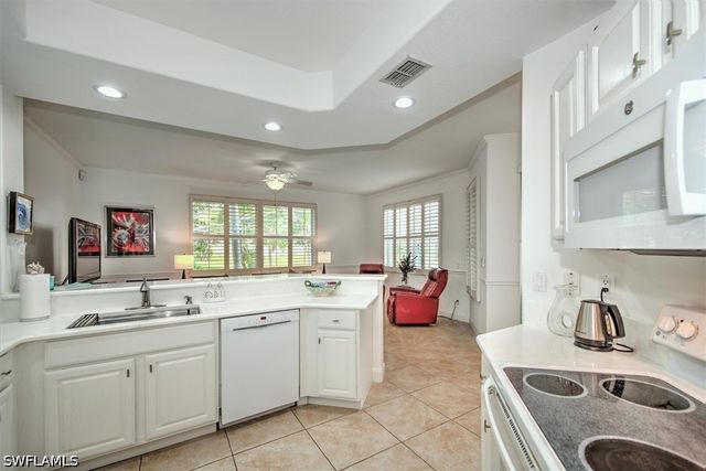 8385 Whisper Trace LN N104, Naples, FL 34114