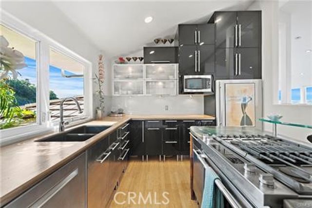 1415 Skyline Drive, Laguna Beach, CA 92651