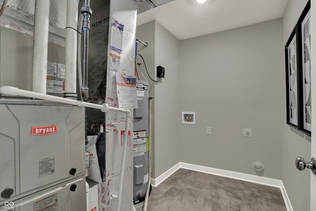 15498 Alperton Road, Fishers, IN 46037