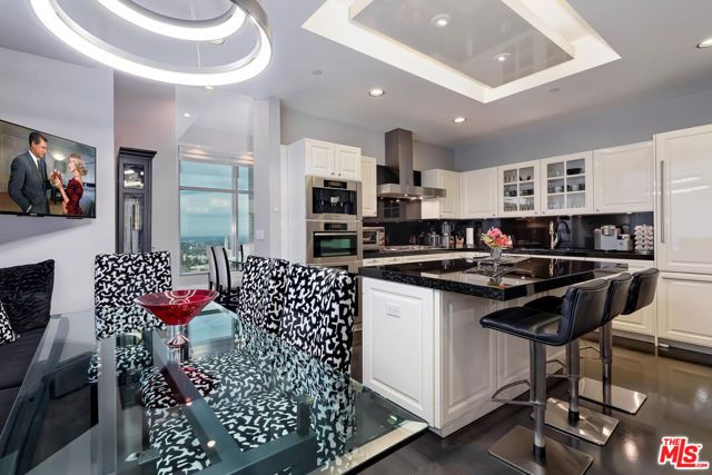 10776 Wilshire Boulevard 1802, Los Angeles, CA 90024