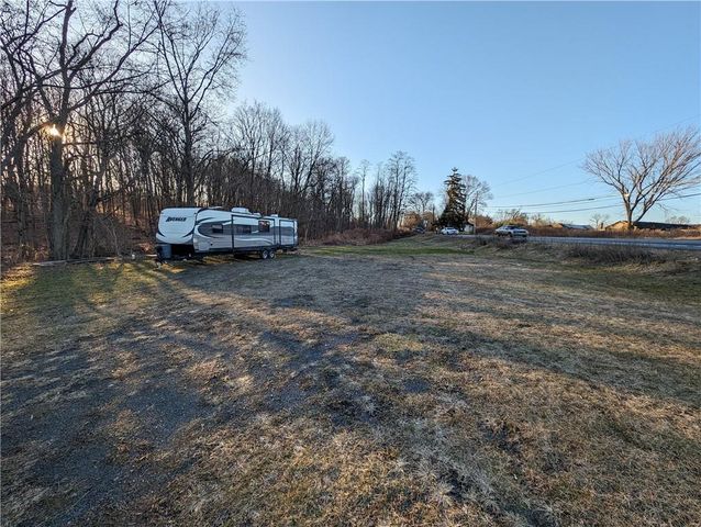 2637 State Route 208, Walden, NY 12586