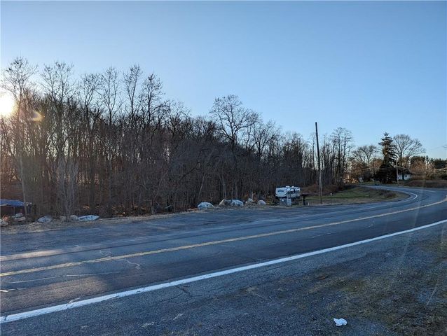 2637 State Route 208, Walden, NY 12586
