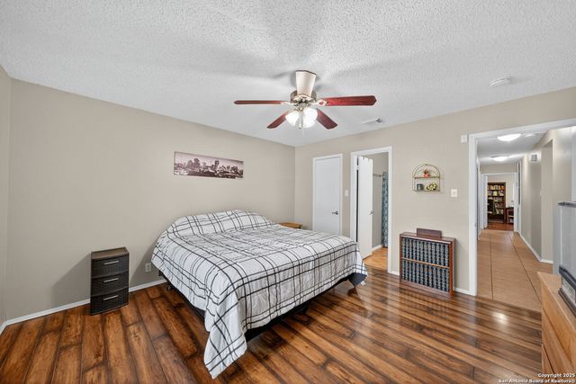 7718 Rimhurst, San Antonio, TX 78250