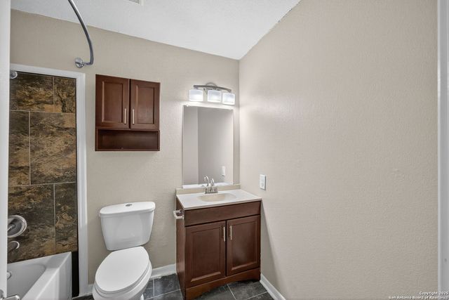 7718 Rimhurst, San Antonio, TX 78250