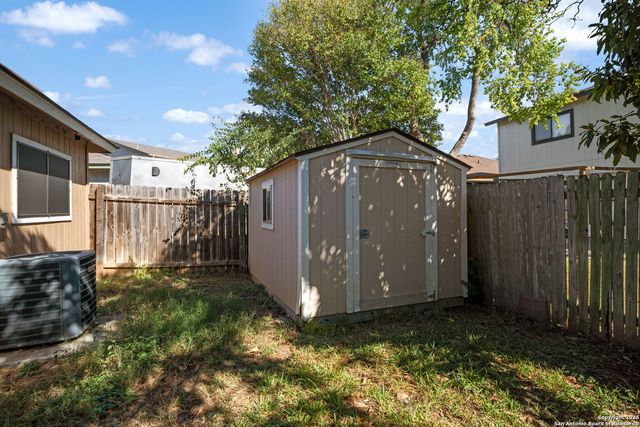 7718 Rimhurst, San Antonio, TX 78250