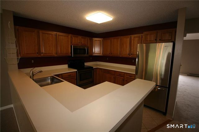 187 Lovers Lane 41, Torrington, CT 06790