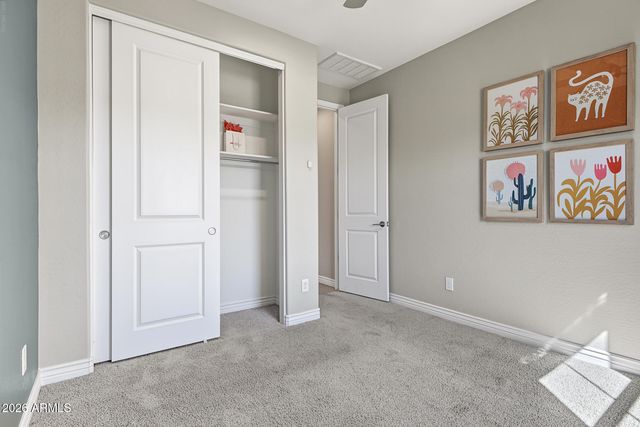 8918 W VERMONT Avenue, Glendale, AZ 85305