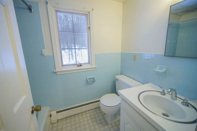 198 Hillcrest Terrace, Brattleboro, VT 05301