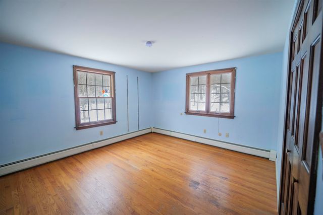 198 Hillcrest Terrace, Brattleboro, VT 05301