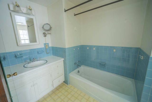 198 Hillcrest Terrace, Brattleboro, VT 05301