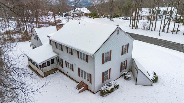 198 Hillcrest Terrace, Brattleboro, VT 05301