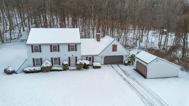 198 Hillcrest Terrace, Brattleboro, VT 05301