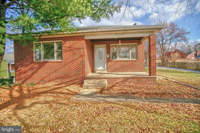 7 CRUMS LANE, Harrisburg, PA 17112