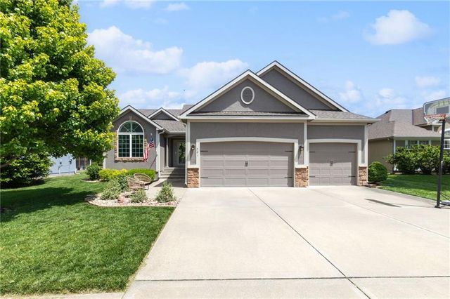 501 Briar Lane, Kearney, MO 64060