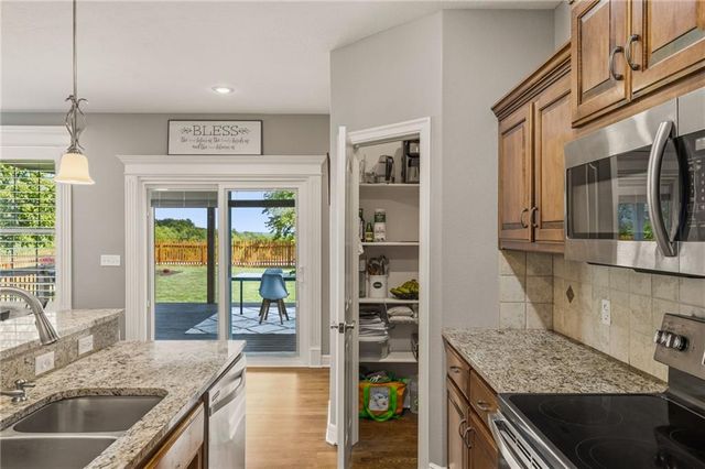501 Briar Lane, Kearney, MO 64060