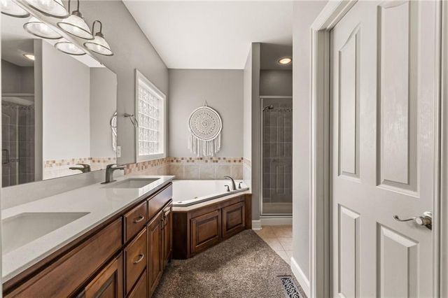 501 Briar Lane, Kearney, MO 64060