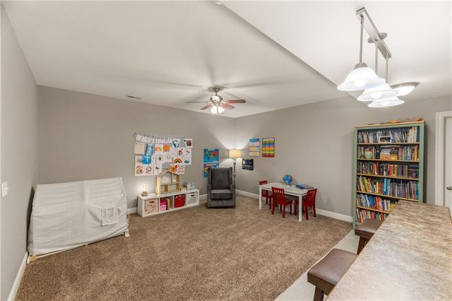 501 Briar Lane, Kearney, MO 64060