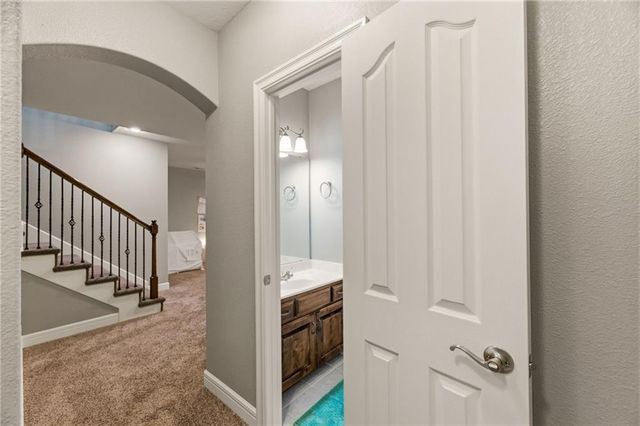 501 Briar Lane, Kearney, MO 64060
