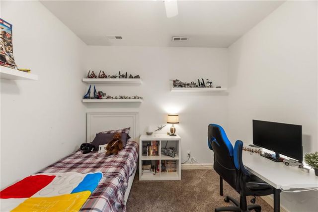 501 Briar Lane, Kearney, MO 64060