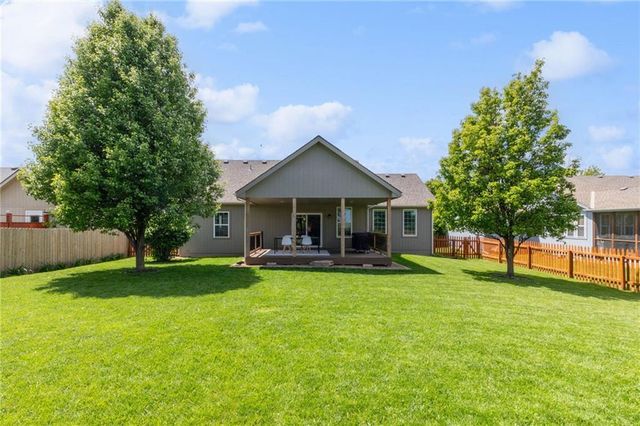 501 Briar Lane, Kearney, MO 64060