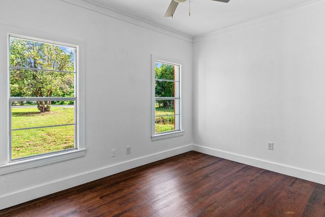 620 Forrester Street, Greenville, TX 75401