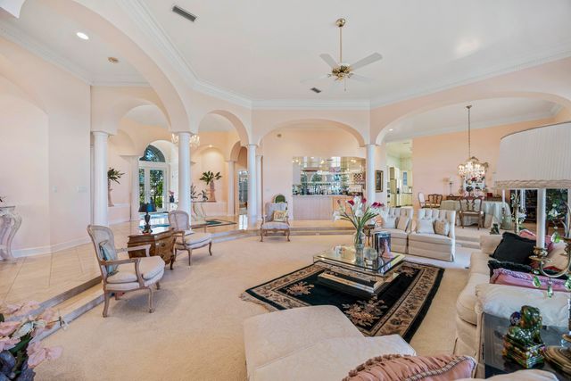 815 Choctaw Lane, Shalimar, FL 32579