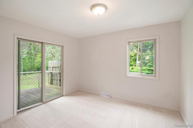 7831 Caberfae Trail, Clarkston, MI 48348