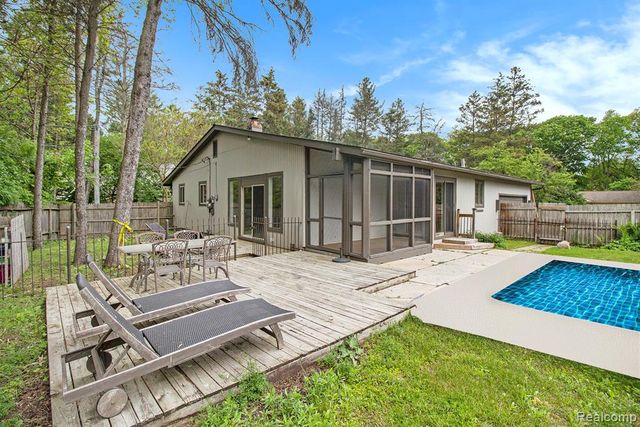 7831 Caberfae Trail, Clarkston, MI 48348
