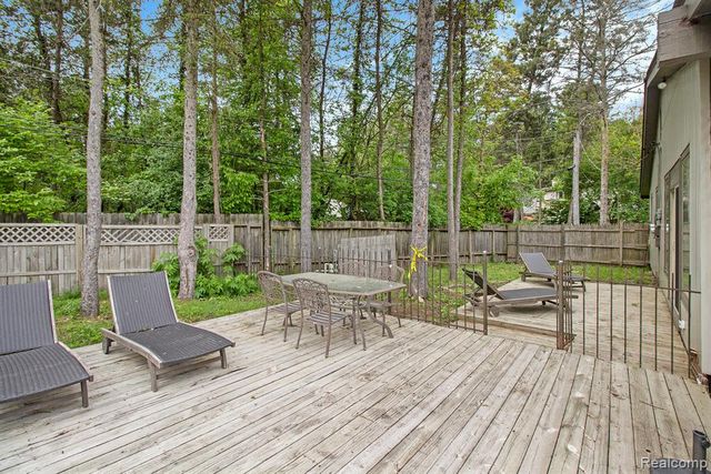 7831 Caberfae Trail, Clarkston, MI 48348