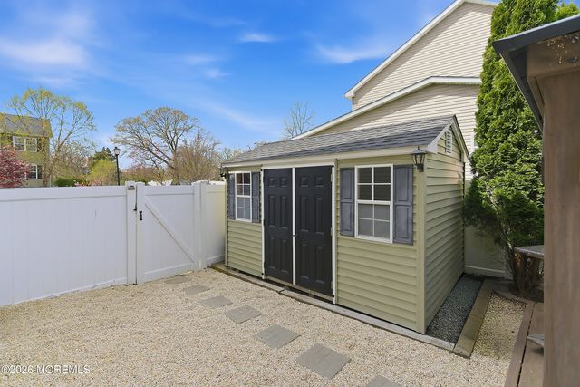 44 Bridle Path, Bayville, NJ 08721