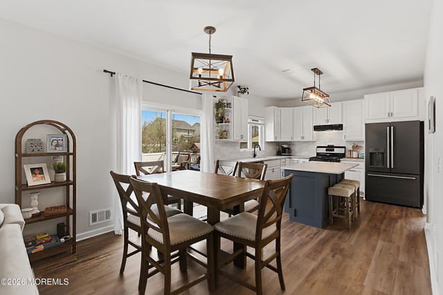 44 Bridle Path, Bayville, NJ 08721