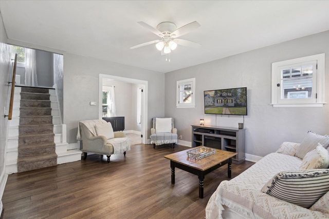 806 Blaine Avenue, Janesville, WI 53545