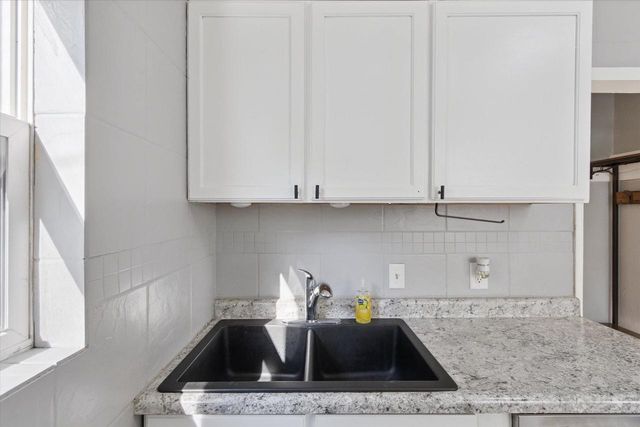 806 Blaine Avenue, Janesville, WI 53545