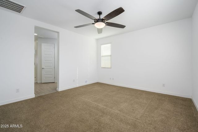 19627 W BADGETT Lane, Litchfield Park, AZ 85340