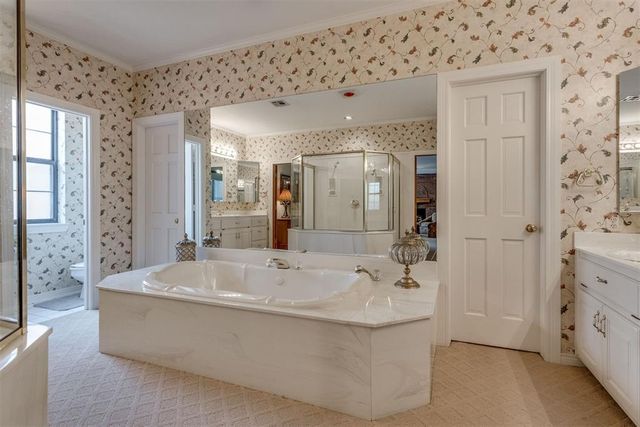10116 Thompson Avenue, Yukon, OK 73099