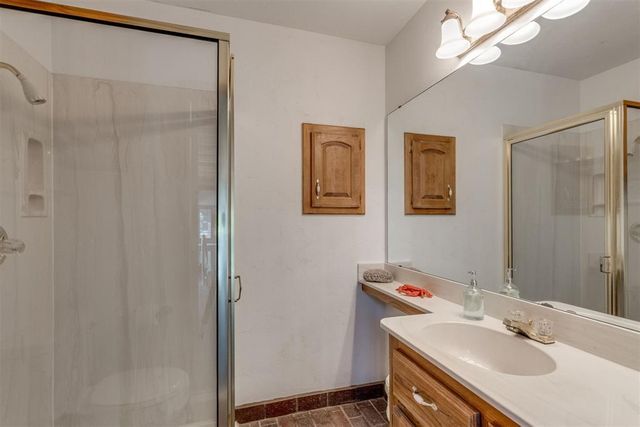 10116 Thompson Avenue, Yukon, OK 73099