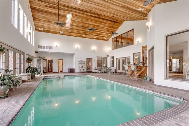 10116 Thompson Avenue, Yukon, OK 73099