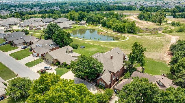 10116 Thompson Avenue, Yukon, OK 73099