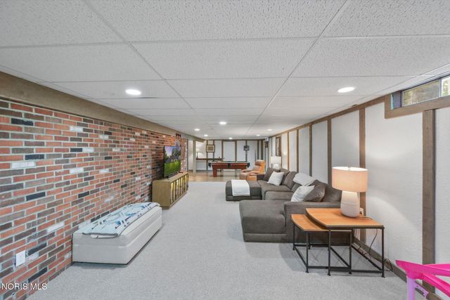 6044 Indian Trail, Sylvania, OH 43560